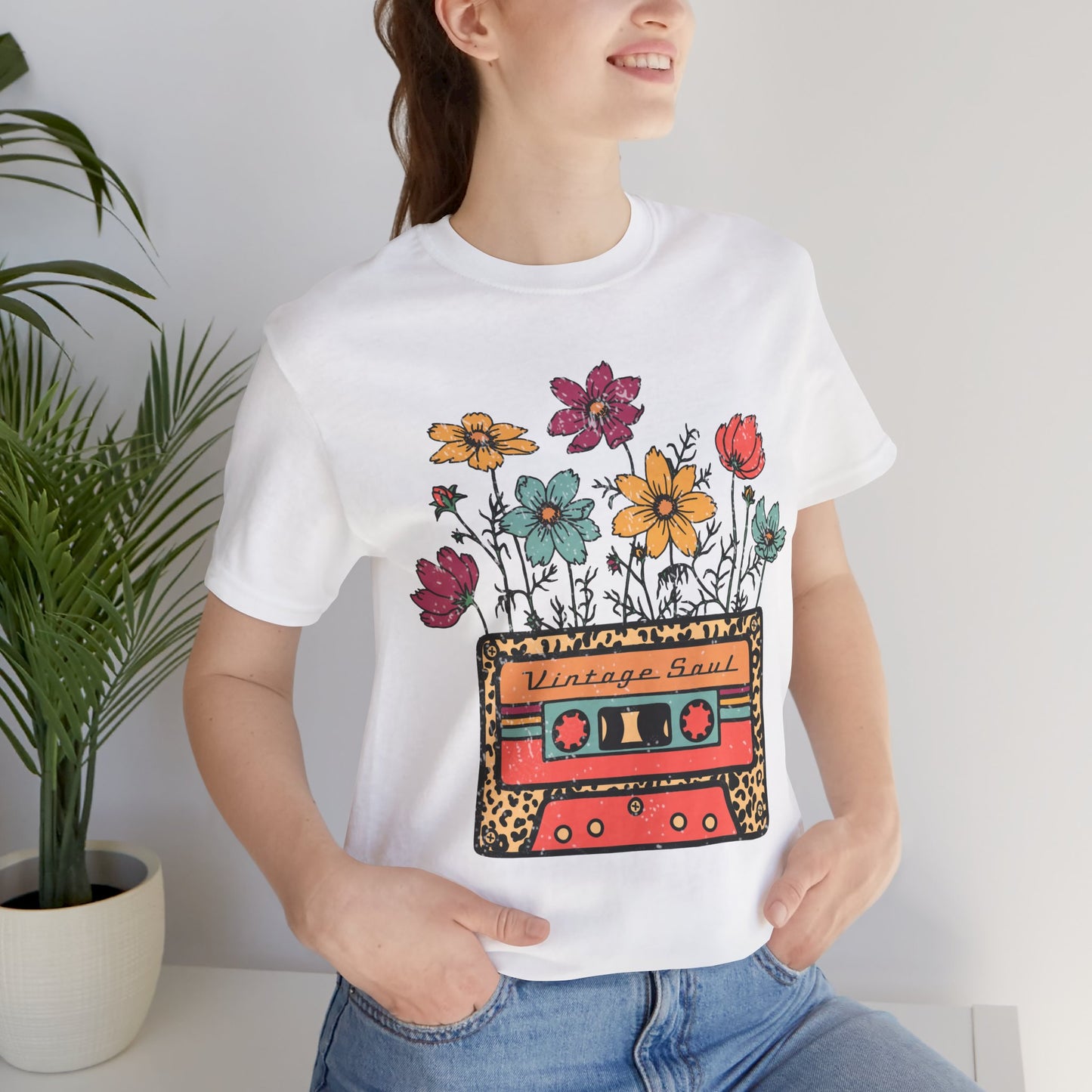 Vintage Soul Women's T Shirt Unisex Jersey Short Sleeve Tee Girl's Tee Gender Neutral