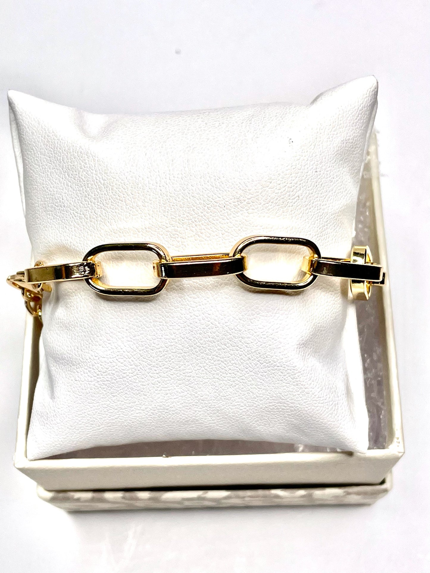 Gold Chain Link Bracelet