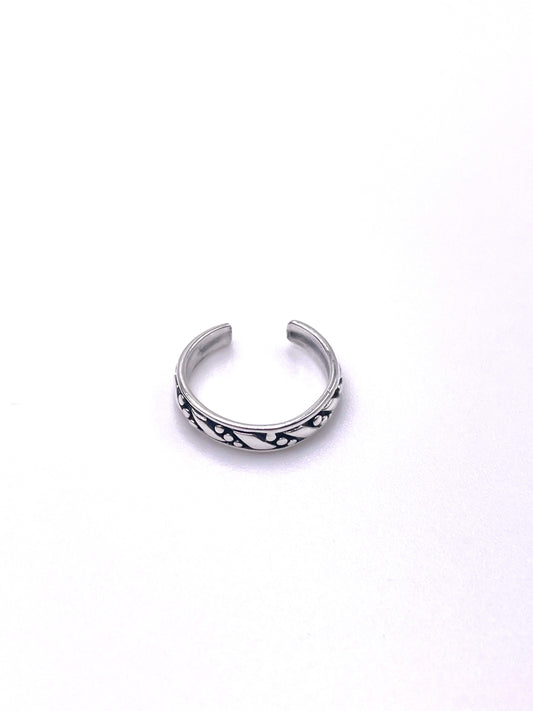 Dot Celtic Toe Ring