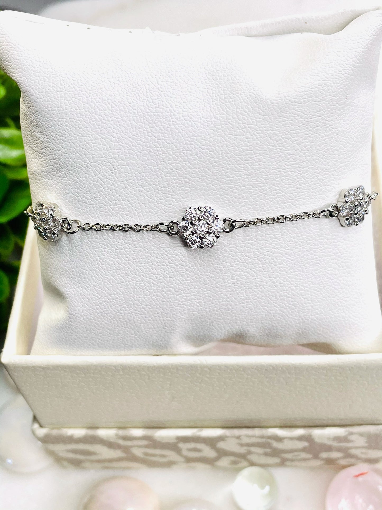 Silver Flower Bracelet Rhodium,